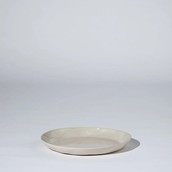 Cloud Round Plate in Chalk