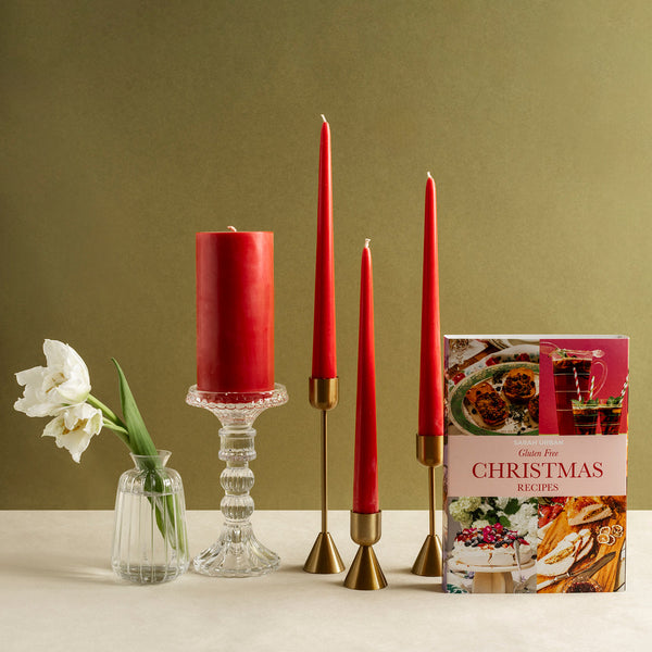 Scarlett Red Christmas Table Set 4