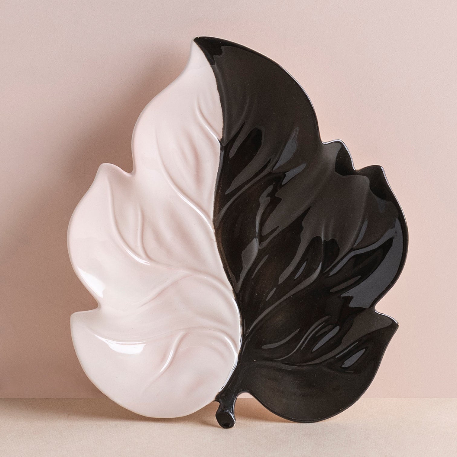 Vintage Two-Tone Leaf Dish
