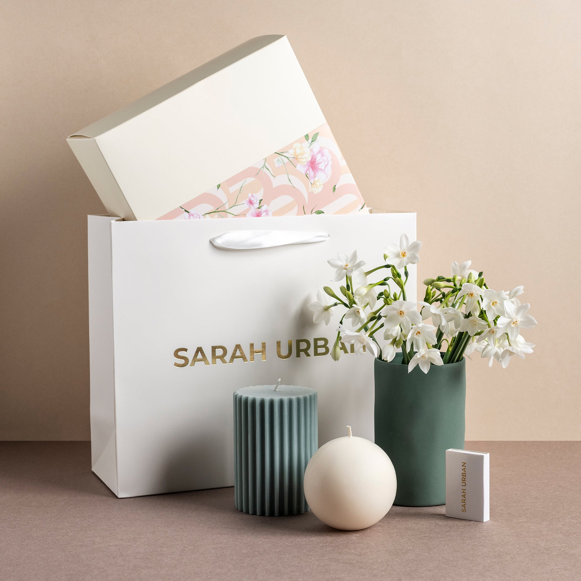 The Teal Vignette Gift Box