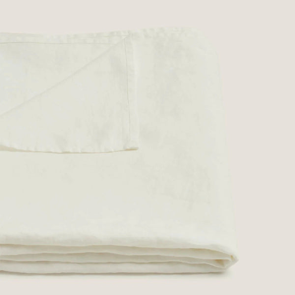 White Round Linen Tablecloth